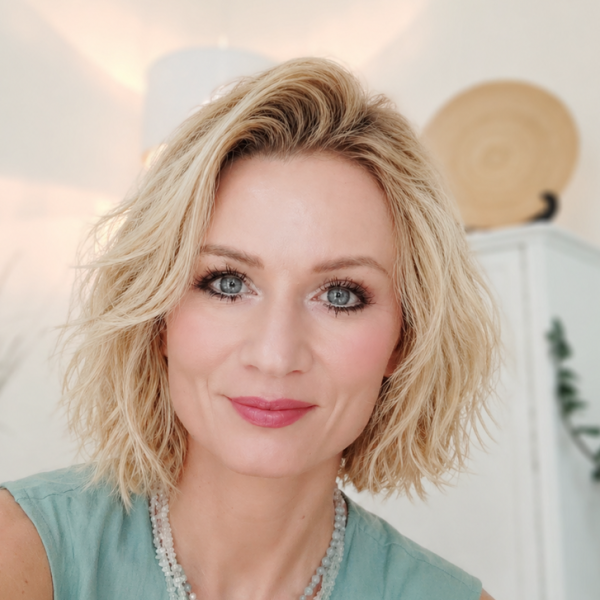 Hypnose in Rostock Sabrina Battermann Heilpraktiker für Psychotherapie Reinkarnationshypnose Yager Code RTT-Hypnose